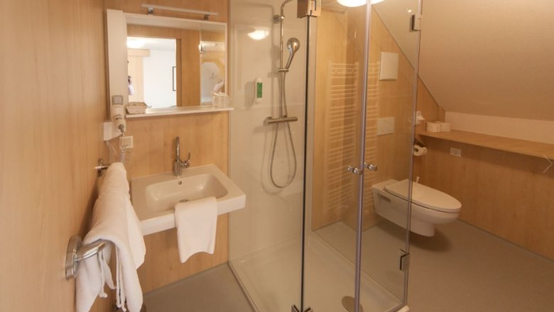 Bathroom-2-storey, &copy; Franz Inghofer